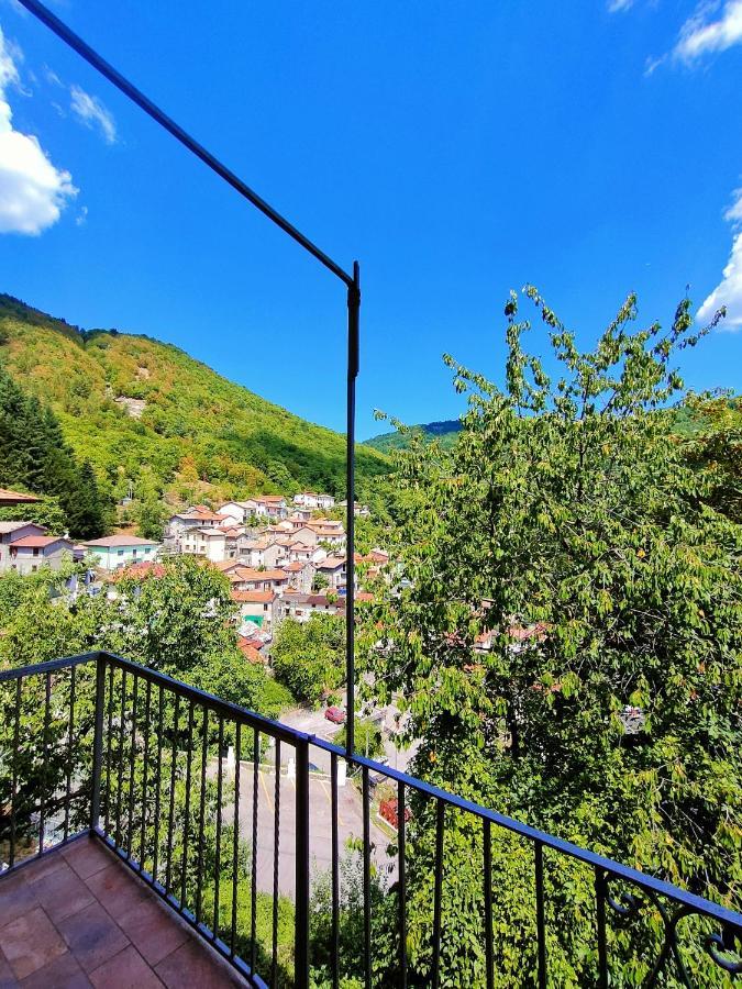 Hotel Palazzo Del Doma - Lake Vagli Vagli di Sotto 外观 照片