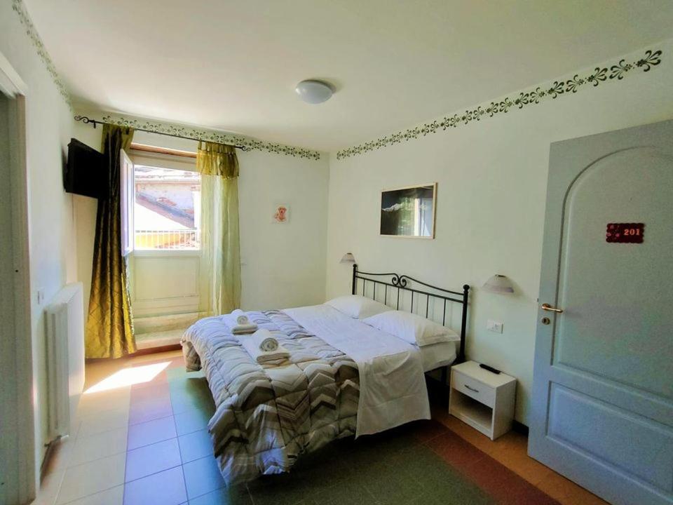 Hotel Palazzo Del Doma - Lake Vagli Vagli di Sotto 外观 照片